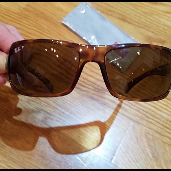 Rayban polarized sunglasses with original case - Picture 6 of 7